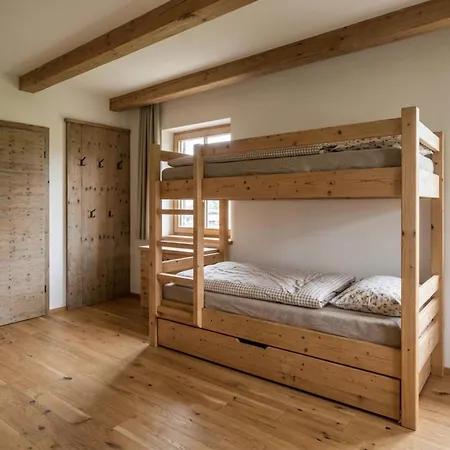 Marschbachhof 2 *